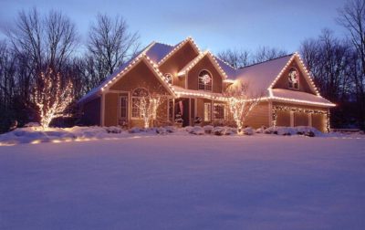 xmas-house-with-snow-1